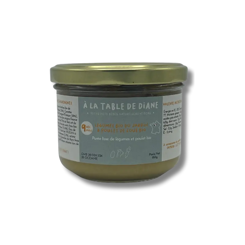 Poulet biologique de 180g de la marque À la table de Diane, présenté dans son emballage pour bébé à partir de 6 mois.