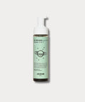 Mousse lavante 2 en 1 pour bébé Joone, savon bain et douche, flacon de 200 ml avec texture onctueuse, pour peau douce.