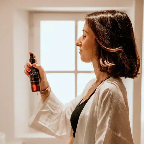 Brûme nettoyante hydratante La Précieuse 150 ml Anjea - Blossom Care